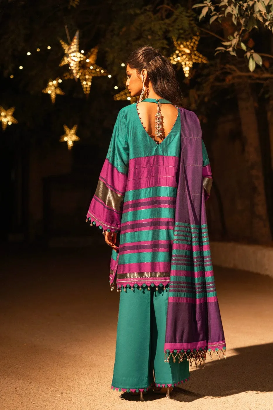 2 Pc Embroidered Yarn Dyed Suit With Yarn Dyed Dupatta