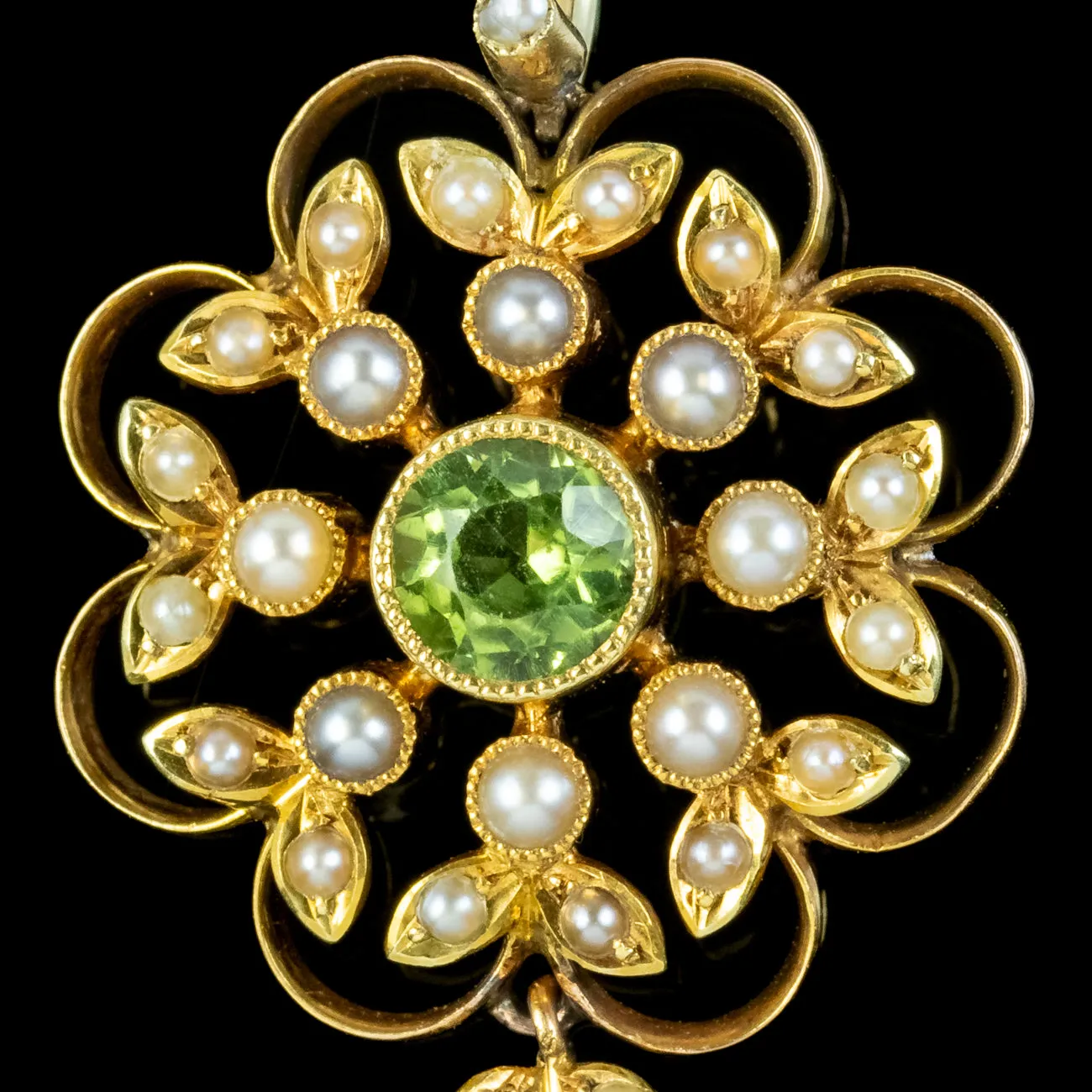 Antique Edwardian Peridot Pearl Flower Pendant 15ct Gold