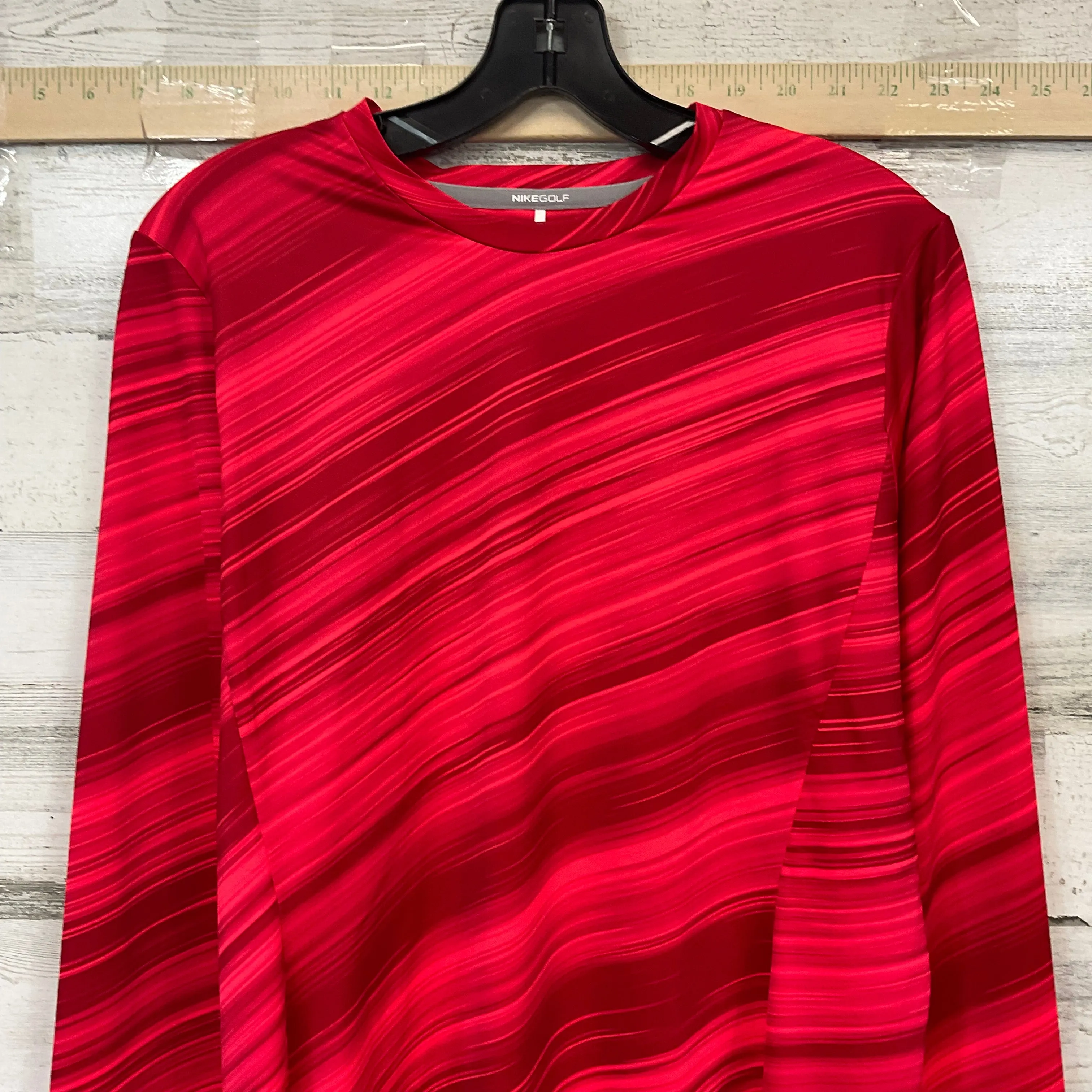 Athletic Top Long Sleeve Crewneck By Nike Apparel In Red, Size: L