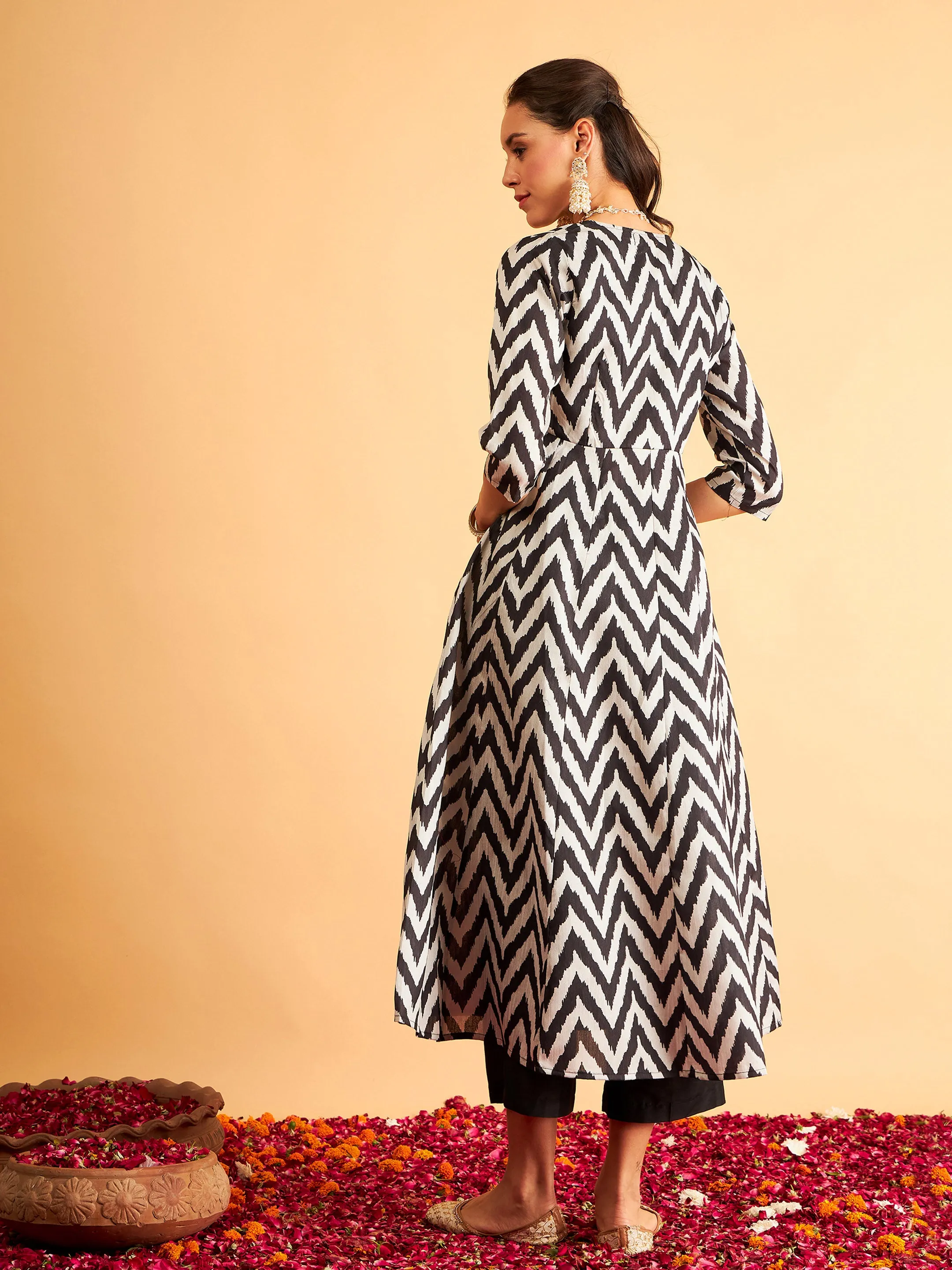 Black Ikat Print Kali Kurta