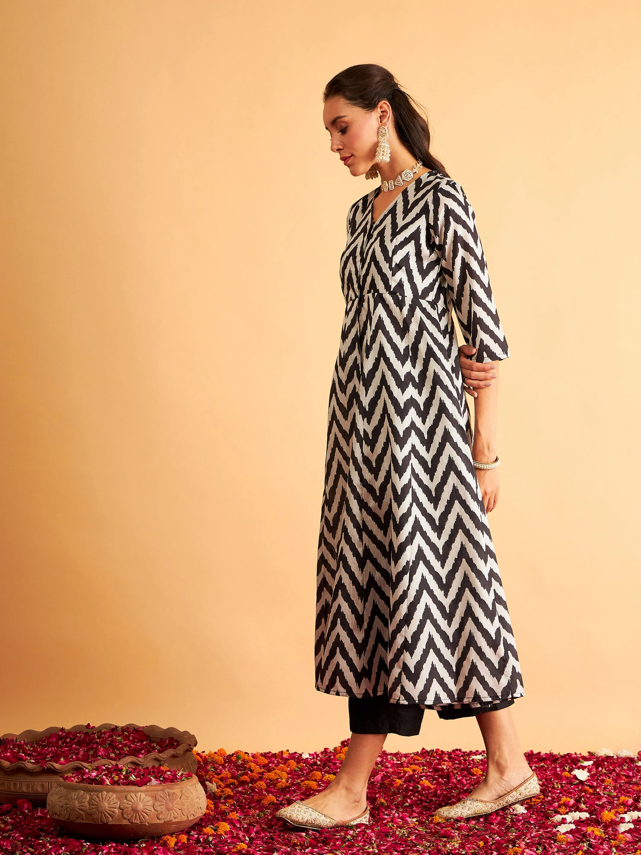 Black Ikat Print Kali Kurta