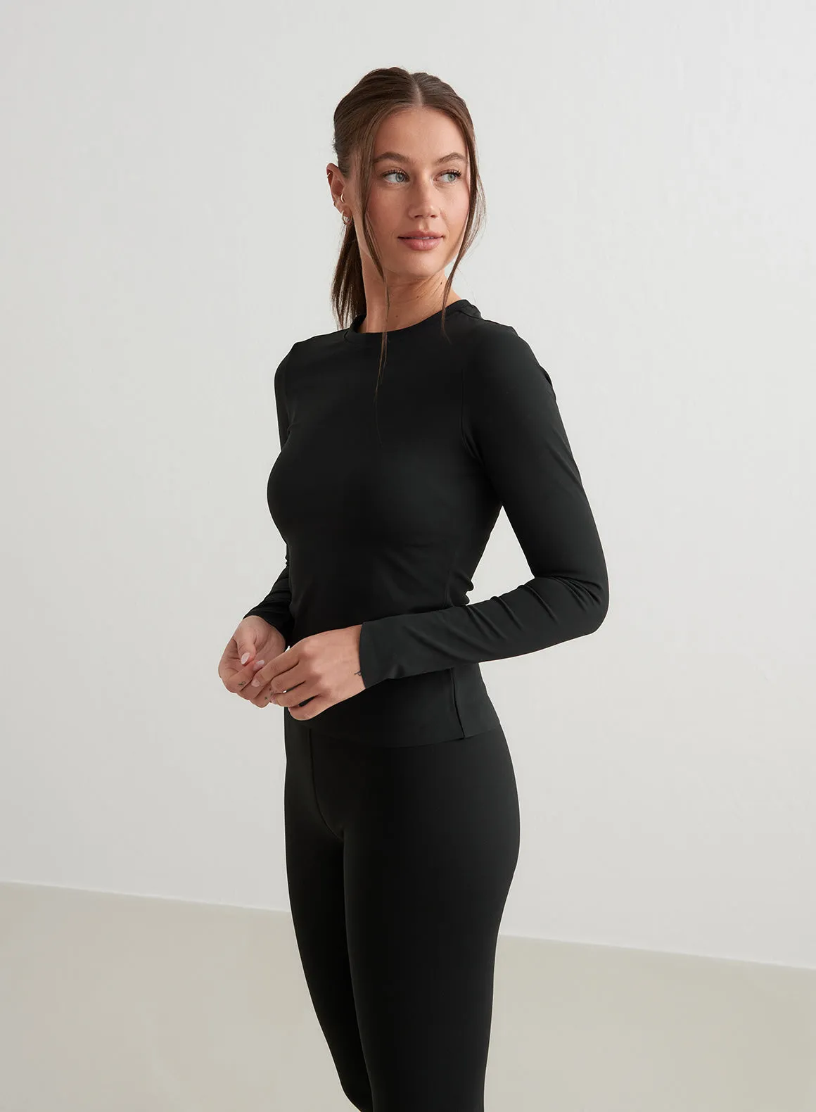 Black Sense Cutout Back Long Sleeve