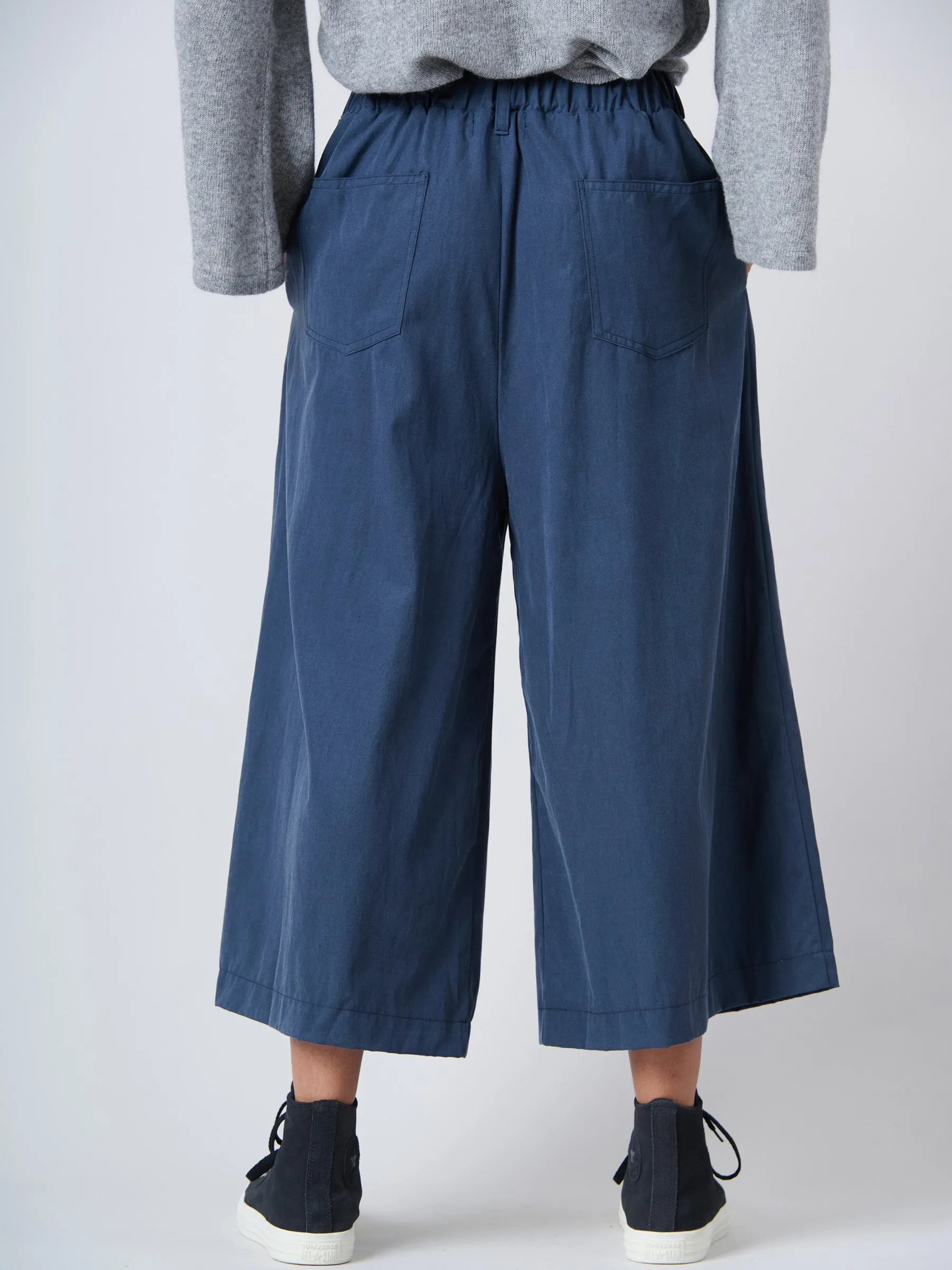 Cropped Wide Leg Tencel® Trousers with Back Pockets