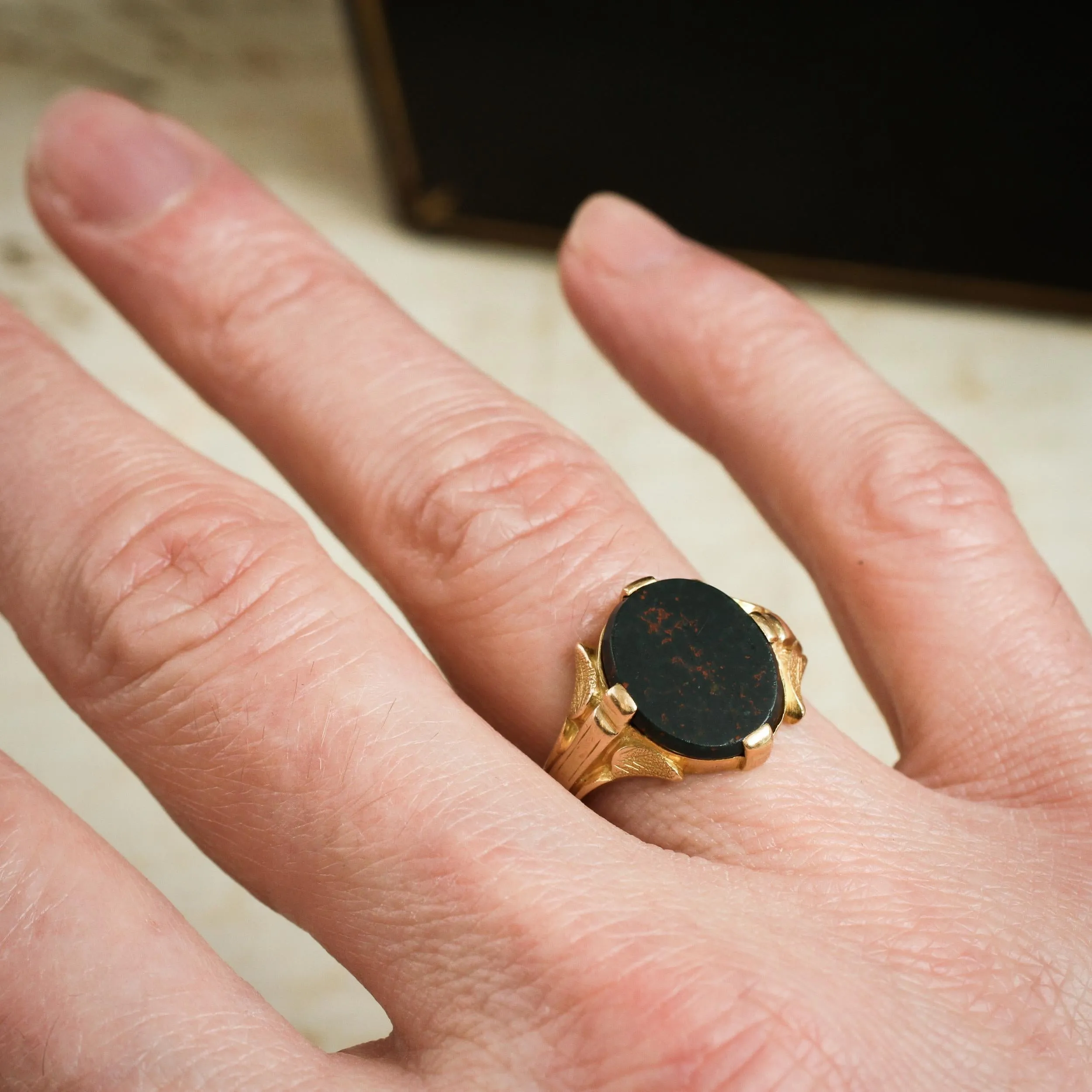 Date 1900 Art Nouveau Bloodstone Signet Ring