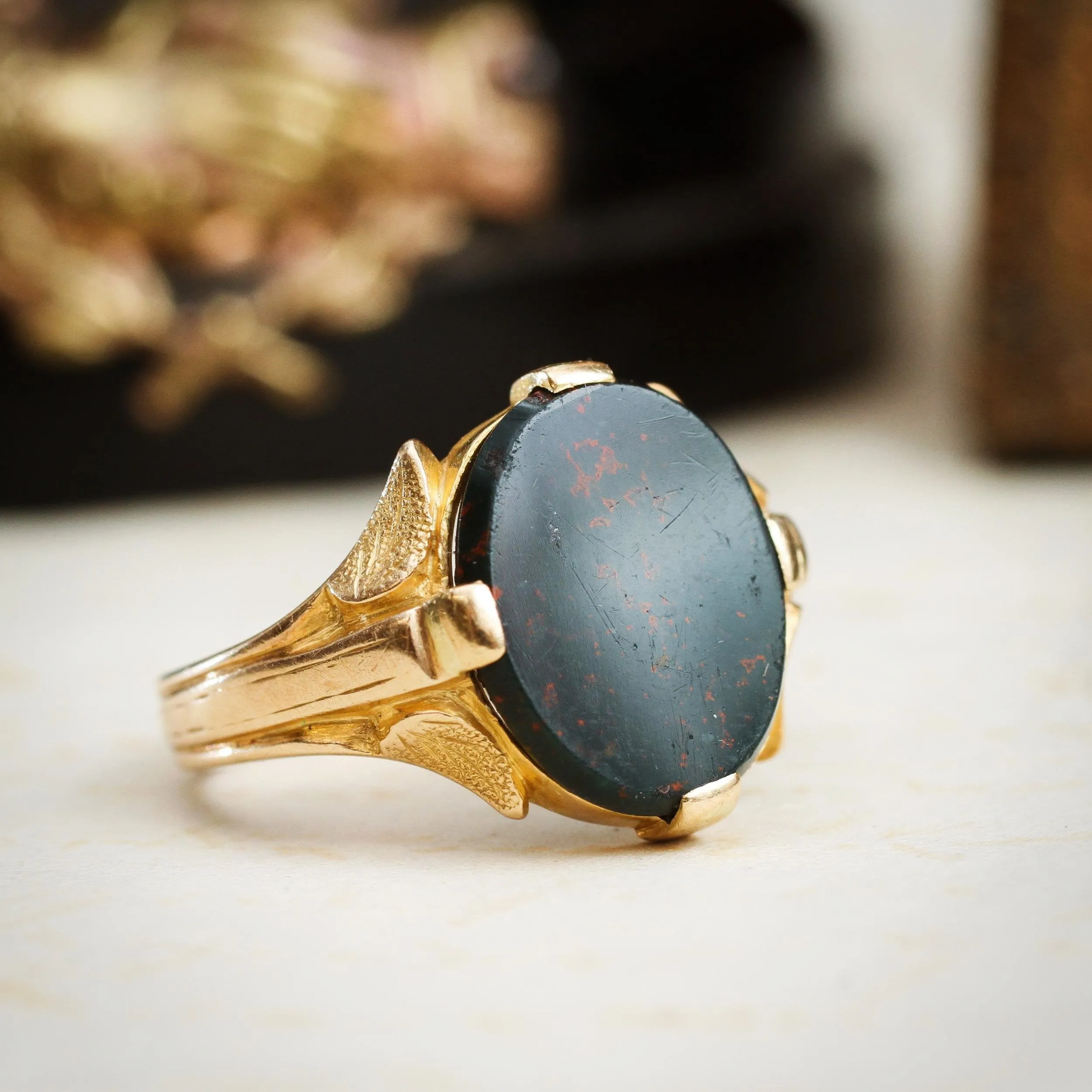 Date 1900 Art Nouveau Bloodstone Signet Ring