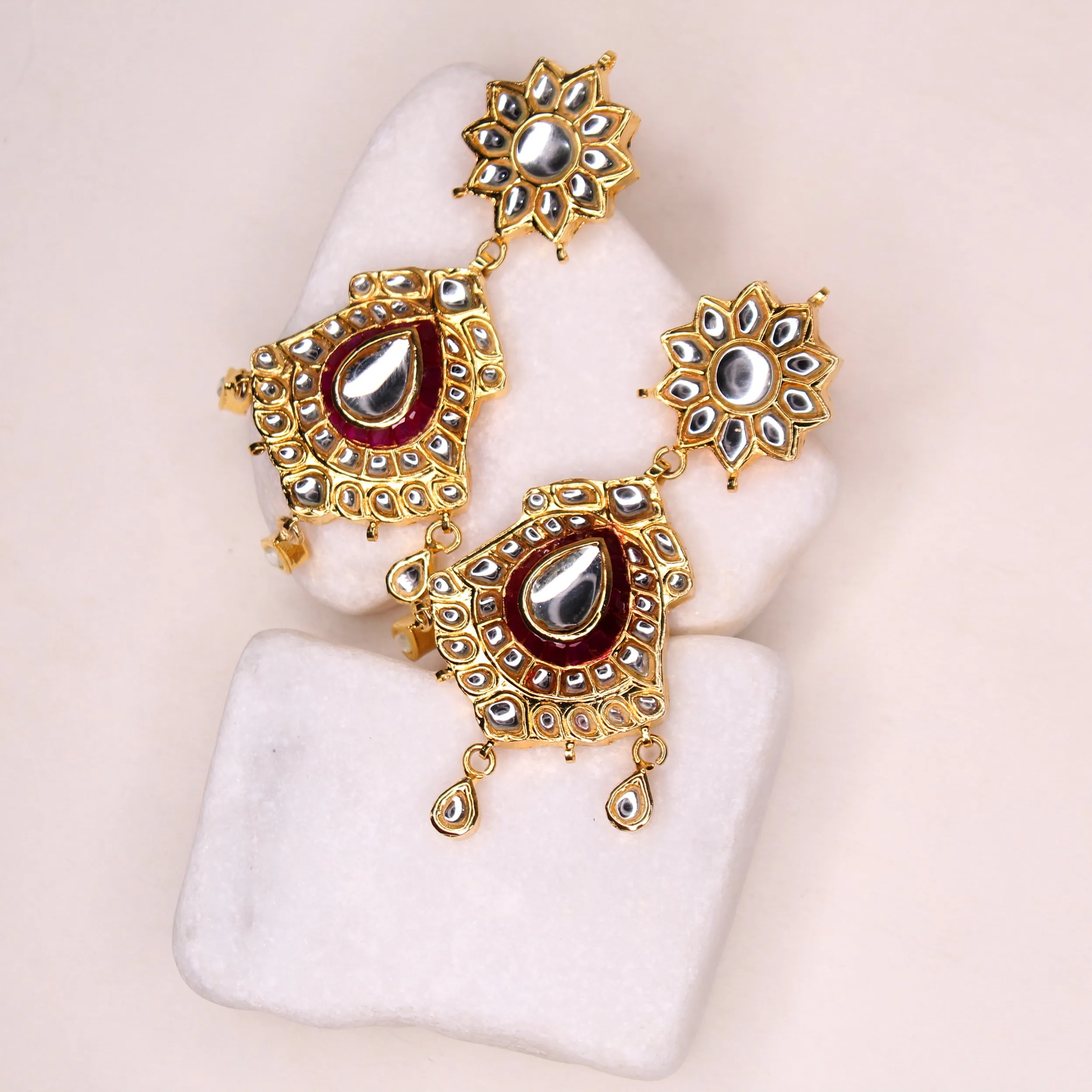 Earrings in Kundan with Red Enamel