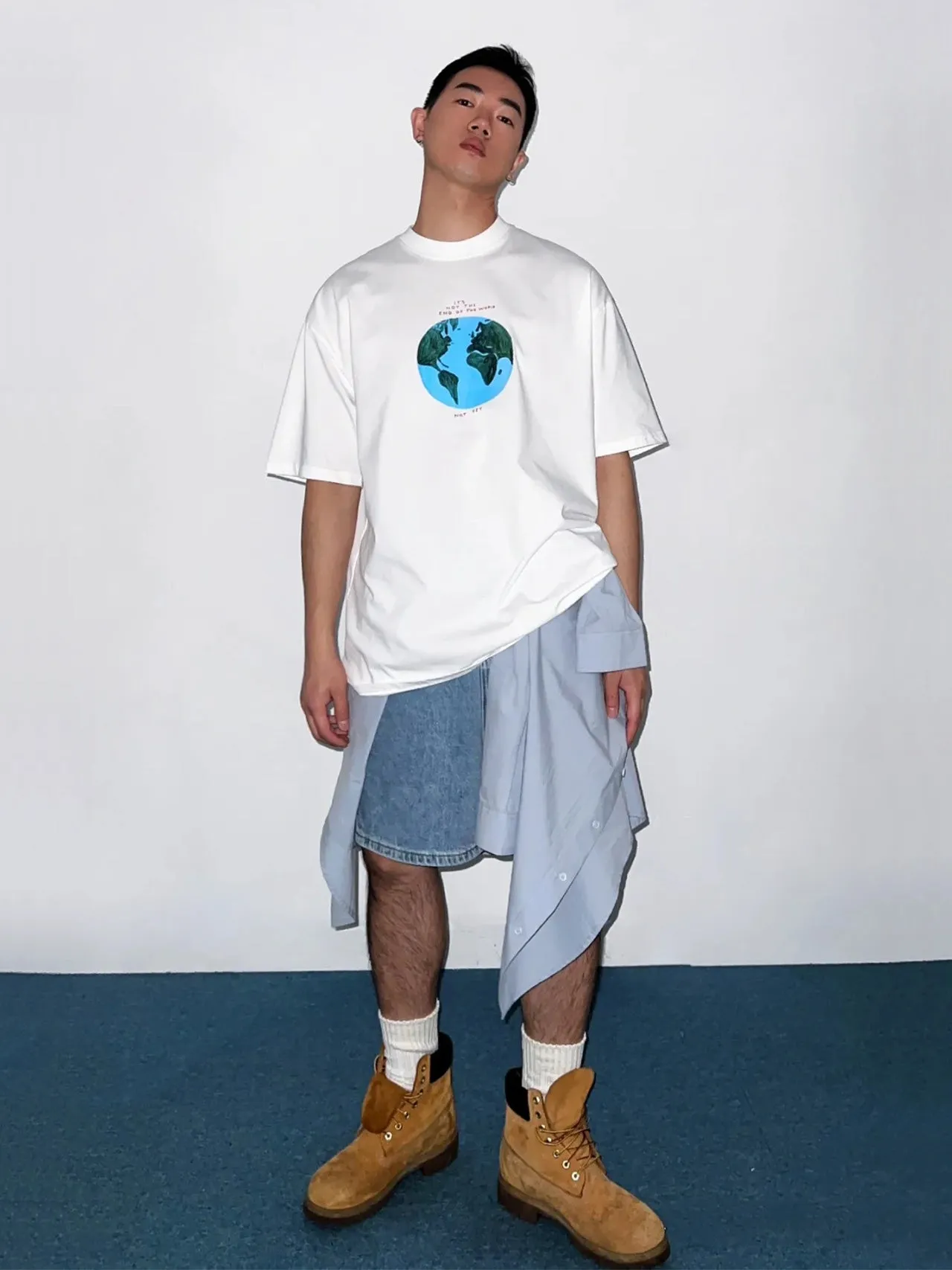 Men's White T-shirt with Earth Print