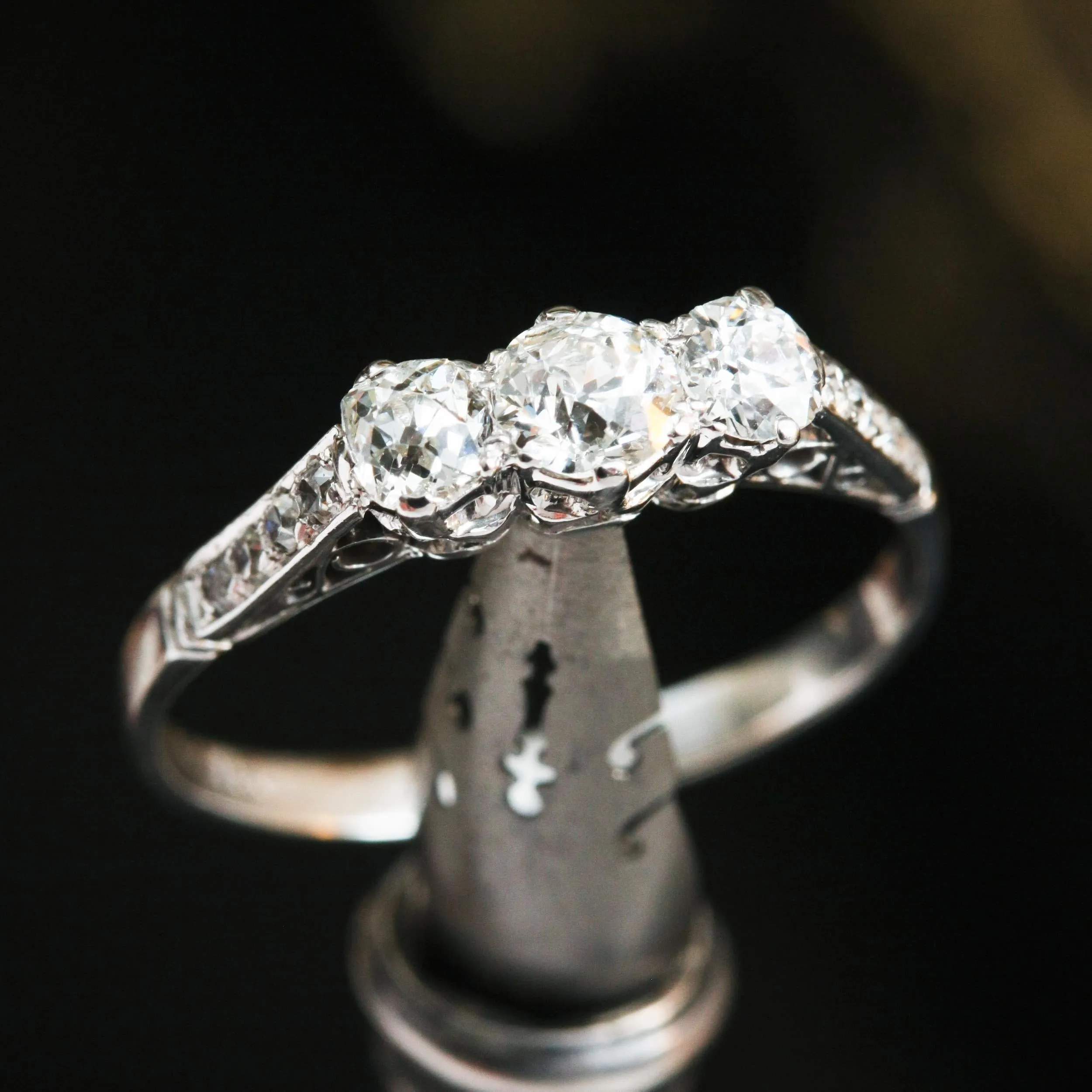 Pristine Vintage Diamond Trilogy Engagement Ring