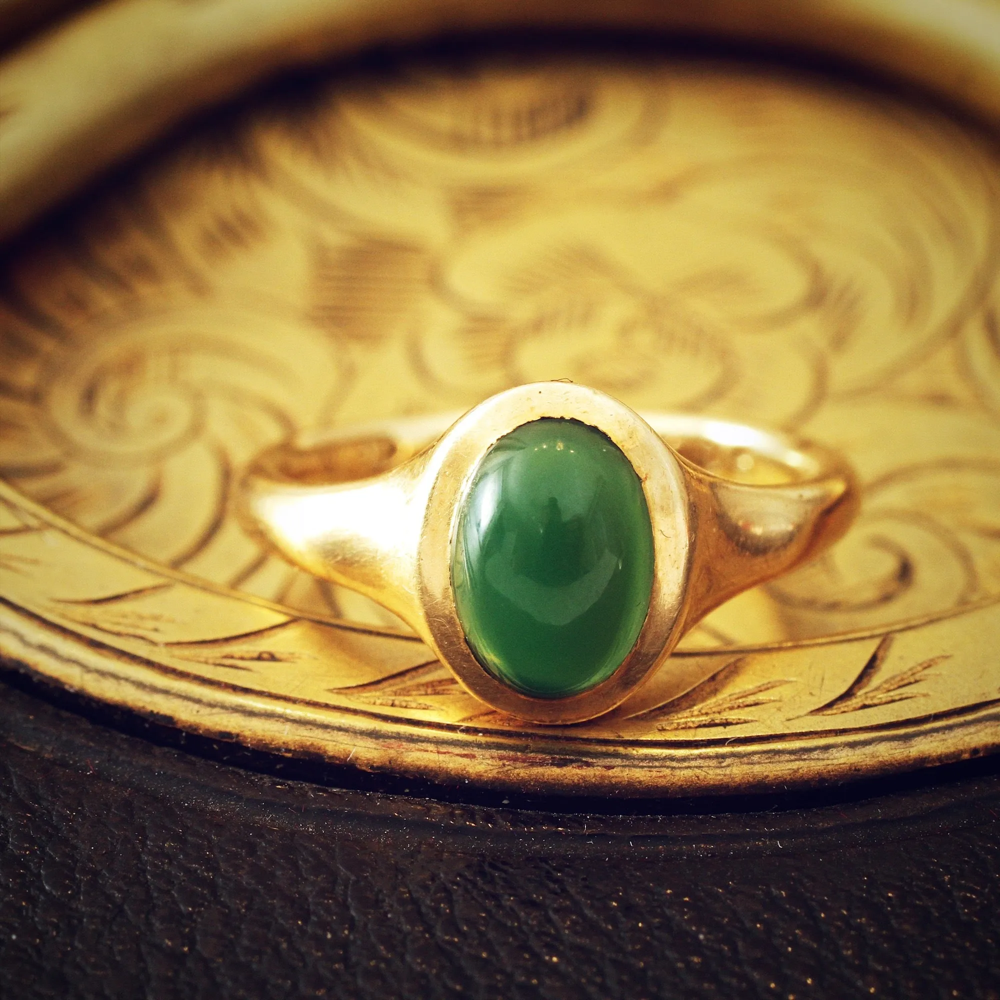 Rare Date 1909 Arts & Crafts Chalcedony Ring