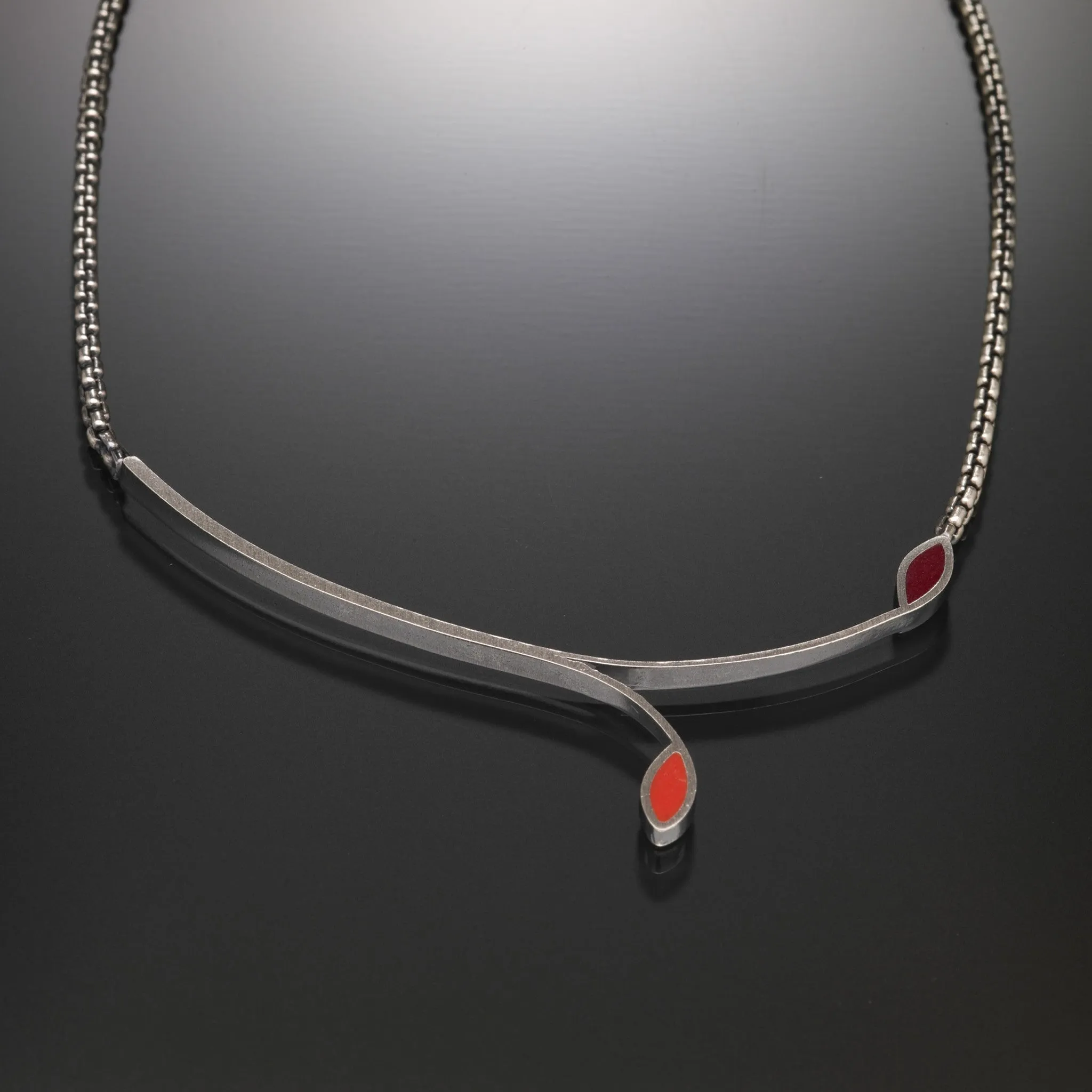 Stem Necklace (red)