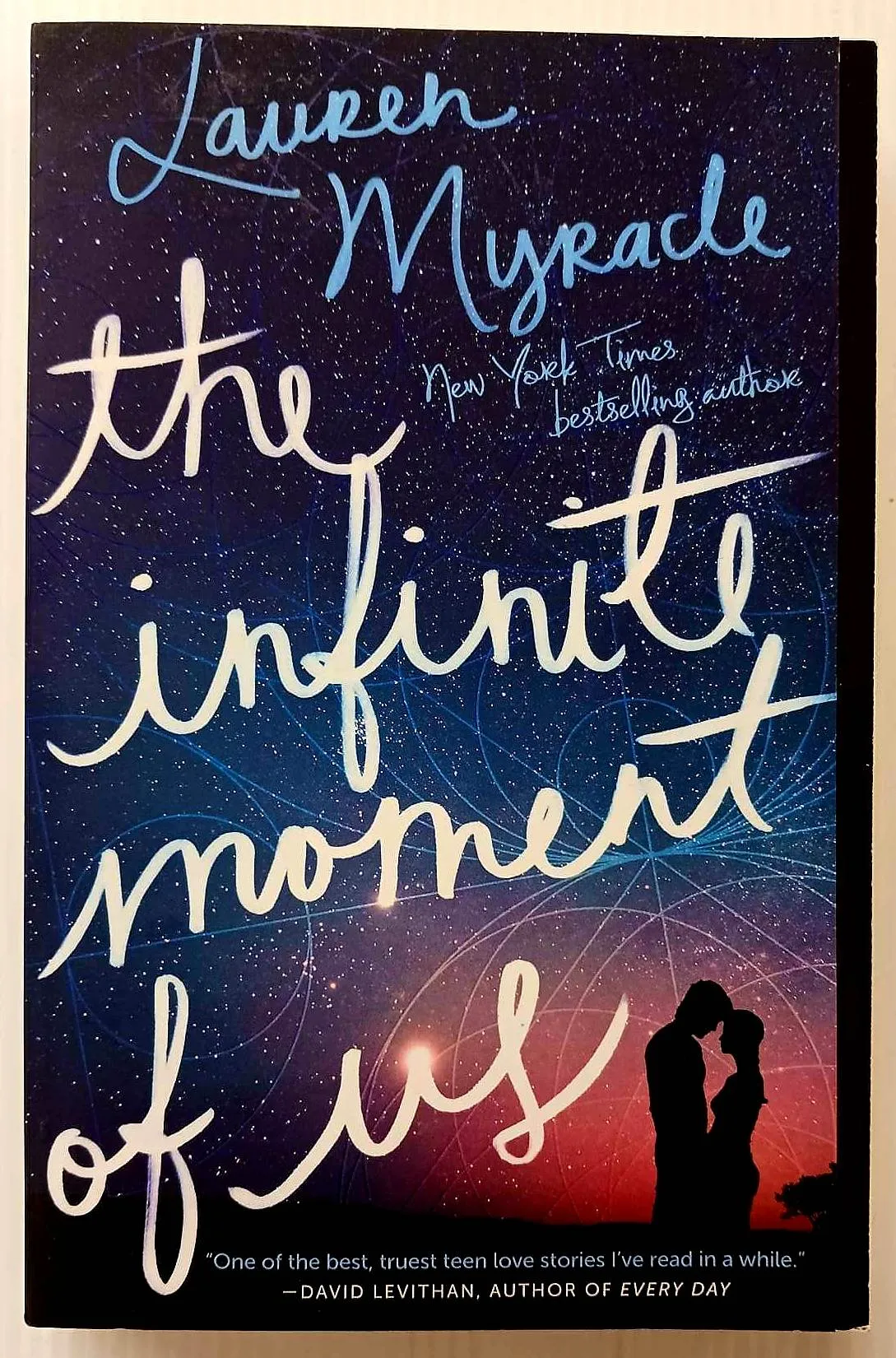 THE INFINITE MOMENT OF US - Lauren Myracle